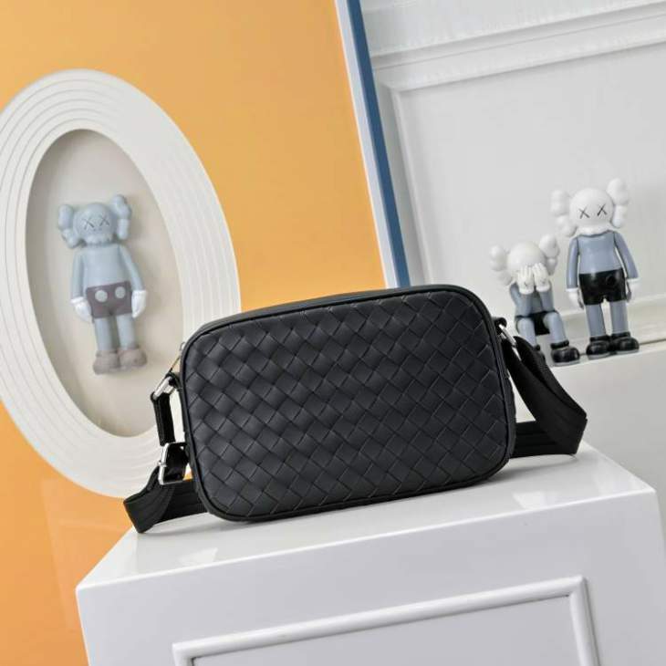 Picture of Bottega Veneta Mens Bags _SKUfw199102943fw